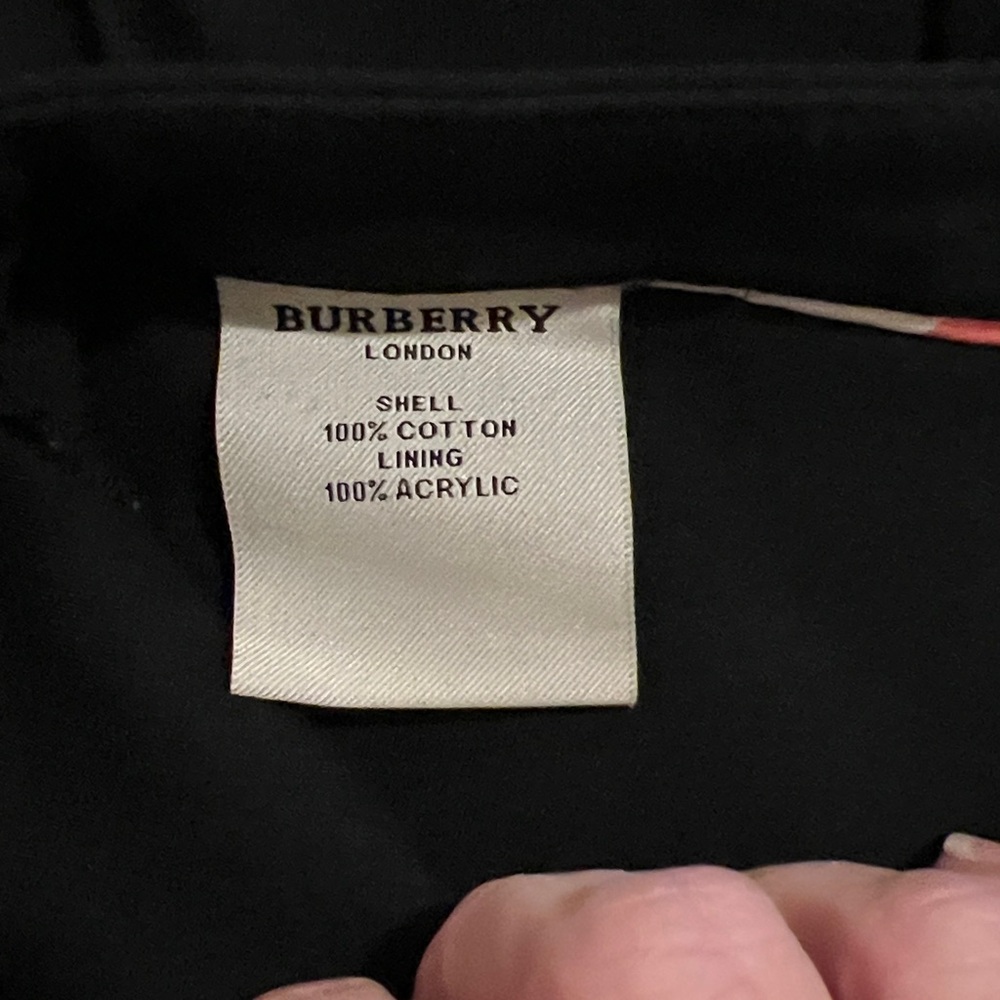 Vintage Burberry pleated front straight cropped black pants 30” x 27” - Picture 2 of 6